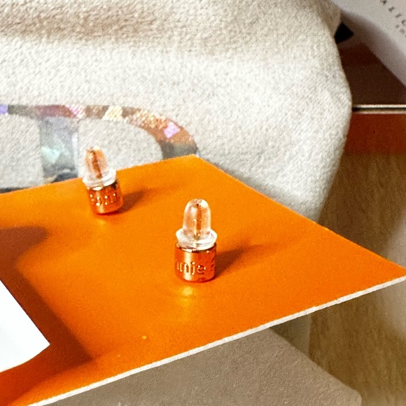 🆕 Alicia Bonnie Los Angeles “Destiny” Rose Gold Stud Earrings w/Box & Dust Bag - Picture 5 of 12